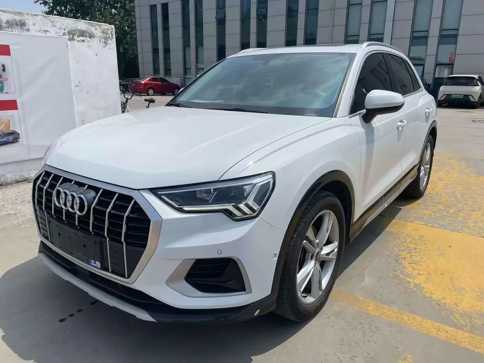 Audi Q3 Audi Q3 2022 35 TFSI Stylish and Elegant 2022 — фото 1, купить с доставкой в Москву