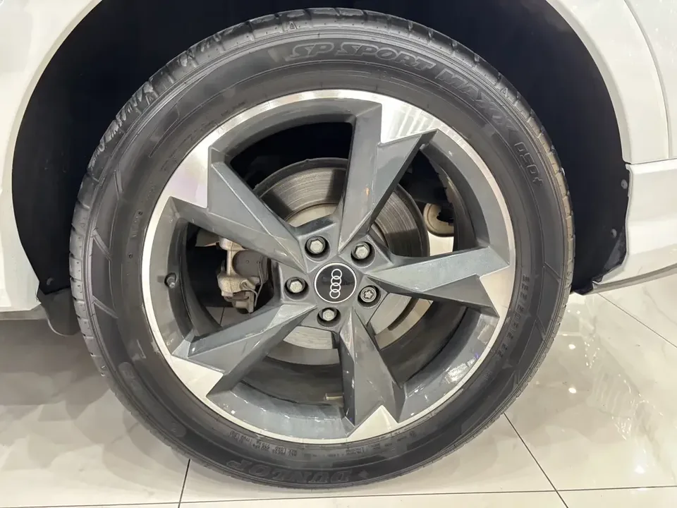 Audi Q3 Audi Q3 2022 35 TFSI Stylish Dynamic 2022 — миниатюра 3