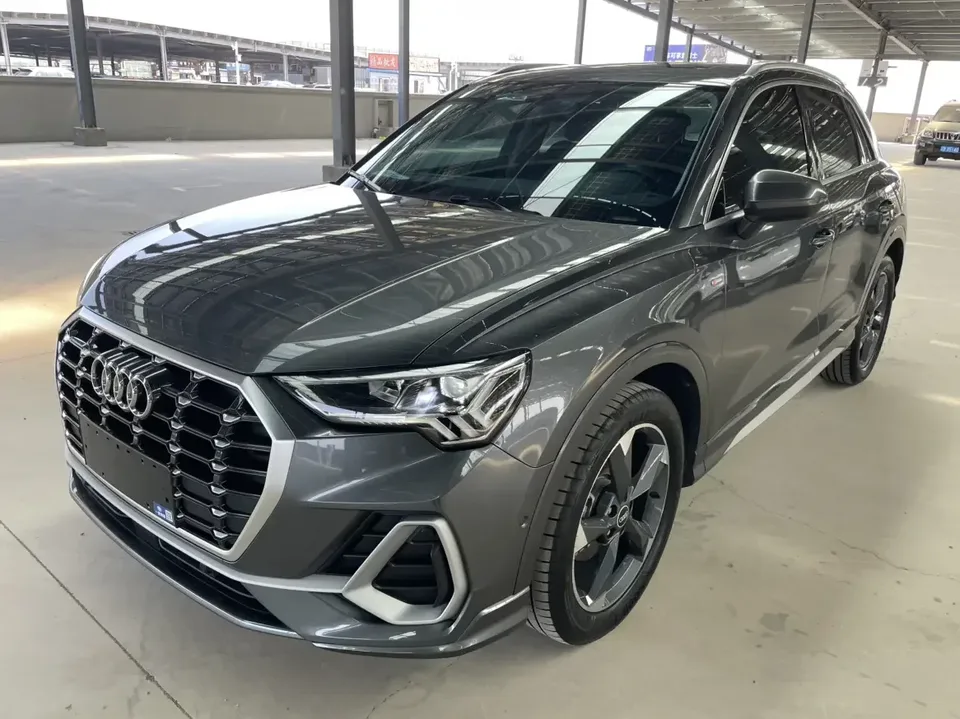 Audi Q3 Audi Q3 2022 35 TFSI Stylish Dynamic 2022 — photo 1, buy with delivery to Moscow