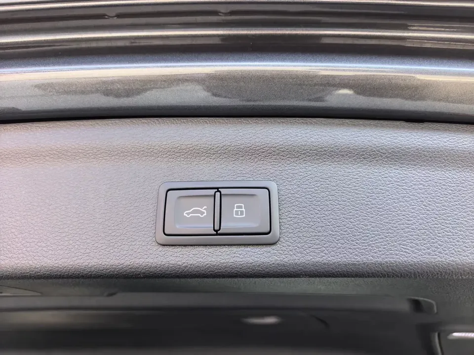 Audi Q3 Audi Q3 2022 35 TFSI Stylish Dynamic 2022 — миниатюра 3
