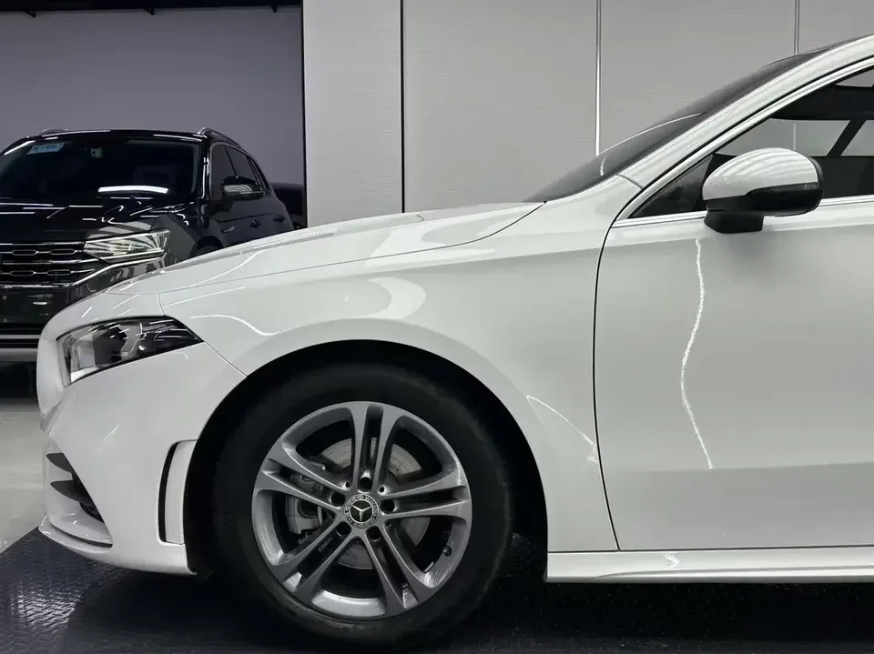 Mercedes-Benz Klasa A Mercedes Benz A Class 2022 A 180 L Sports Sedan 2022 — thumbnail 3