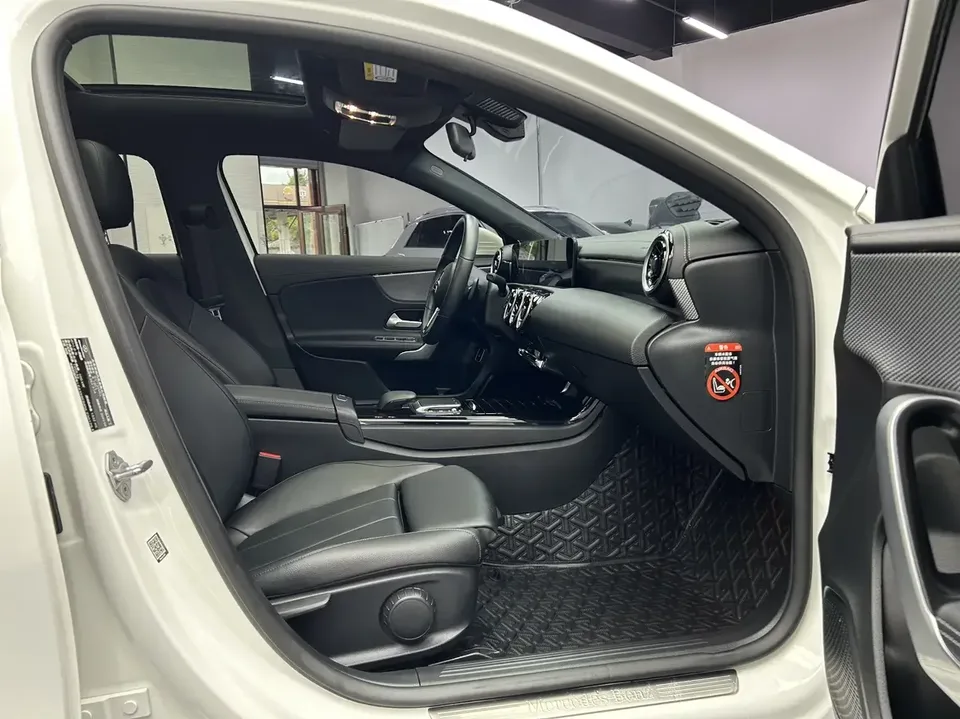 Mercedes-Benz Klasa A Mercedes Benz A Class 2022 A 180 L Sports Sedan 2022 — thumbnail 5