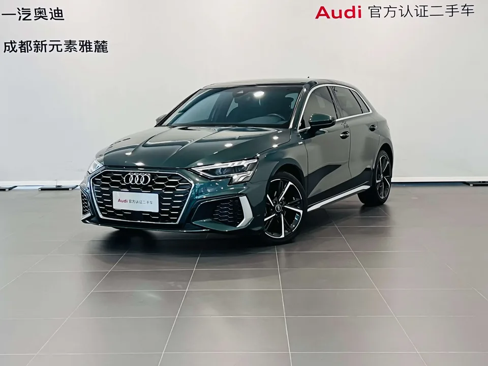 Audi A3 Audi A3 2022 Sportback 35 TFSI Stylish and sporty 2022 — photo 1, buy with delivery to Moscow