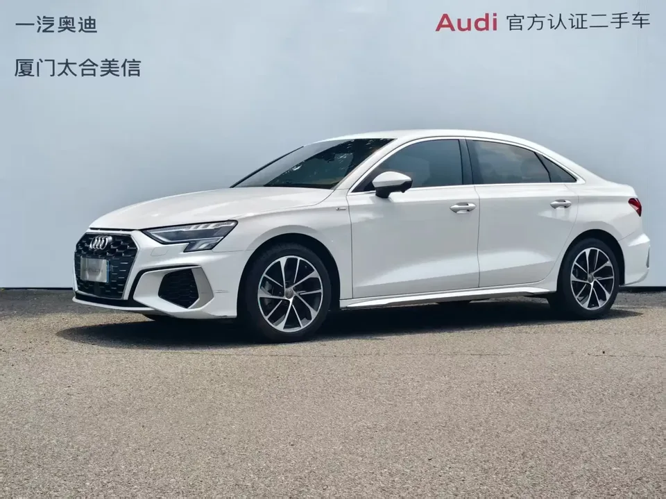 Audi A3 Audi A3 2021 A3L Limousine 35 TFSI Progressive Elegance 2022 — photo 1, buy with delivery to Moscow