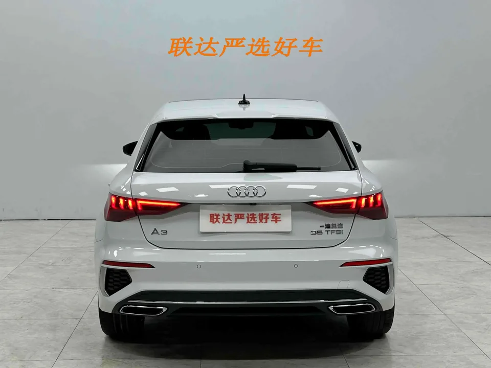 Audi A3 Audi A3 2023 Sportback 35 TFSI facelift: stylish and sporty 2023 — миниатюра 2