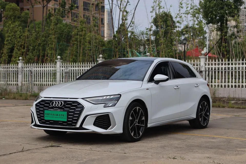 Audi A3 Audi A3 2022 Sportback 35 TFSI Stylish and sporty 2023 — photo 1, buy with delivery to Moscow
