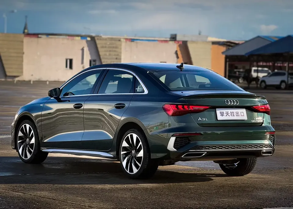 Audi A3 Audi A3 2022 A3L Limousine 35 TFSI Stylish Sports 2022 — thumbnail 2