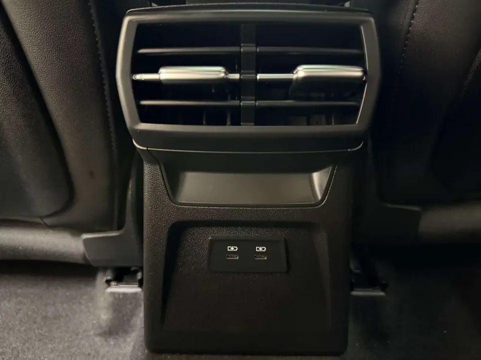 Audi A3 Audi A3 2022 A3L Limousine 35 TFSI Stylish Sports 2023 — thumbnail 3