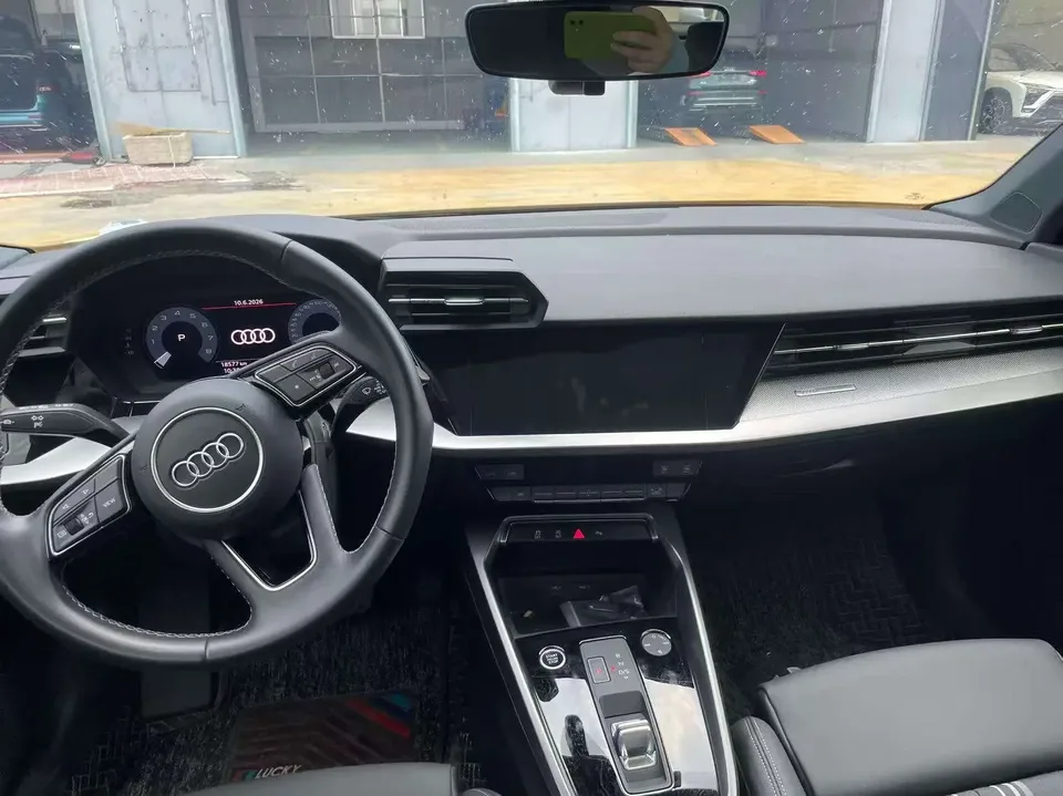 Audi A3 Audi A3 2022 Sportback 35 TFSI Stylish and sporty 2023 — thumbnail 2
