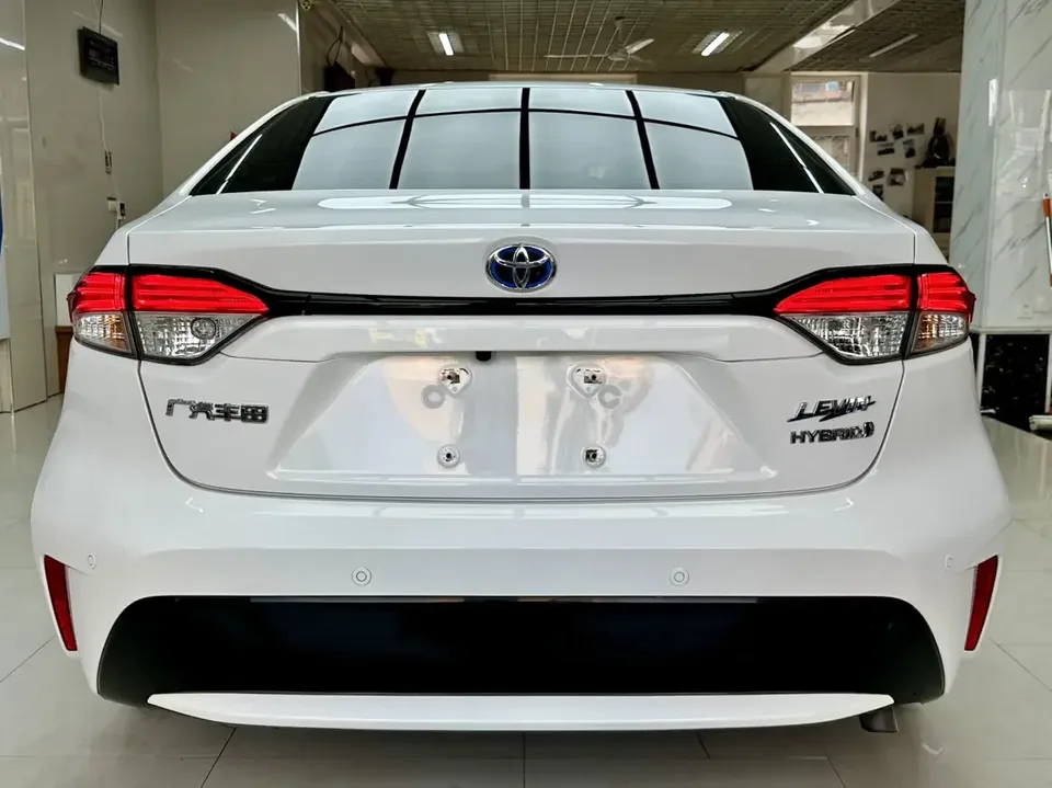 Toyota Levin Lei Ling 2023 Hybrid 1.8L Deluxe Edition 2023 — thumbnail 2