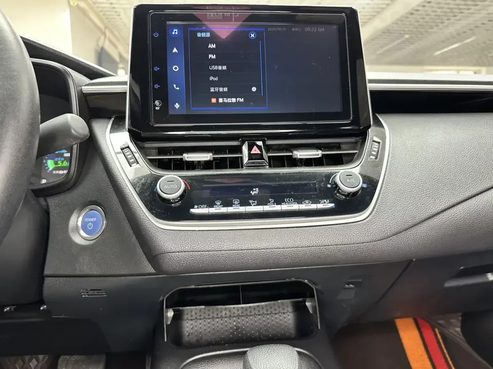 Toyota Levin Lei Ling 2023 Hybrid 1.8L Deluxe Edition 2023 — thumbnail 4