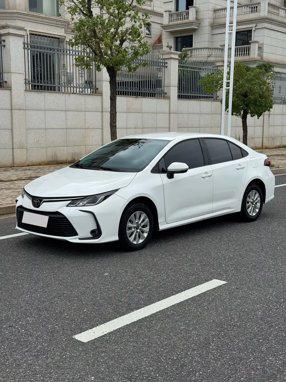 Toyota Corolla Corolla 2022 1.2T S-CVT Pioneer PLUS Edition 2023 — photo 1, buy with delivery to Moscow