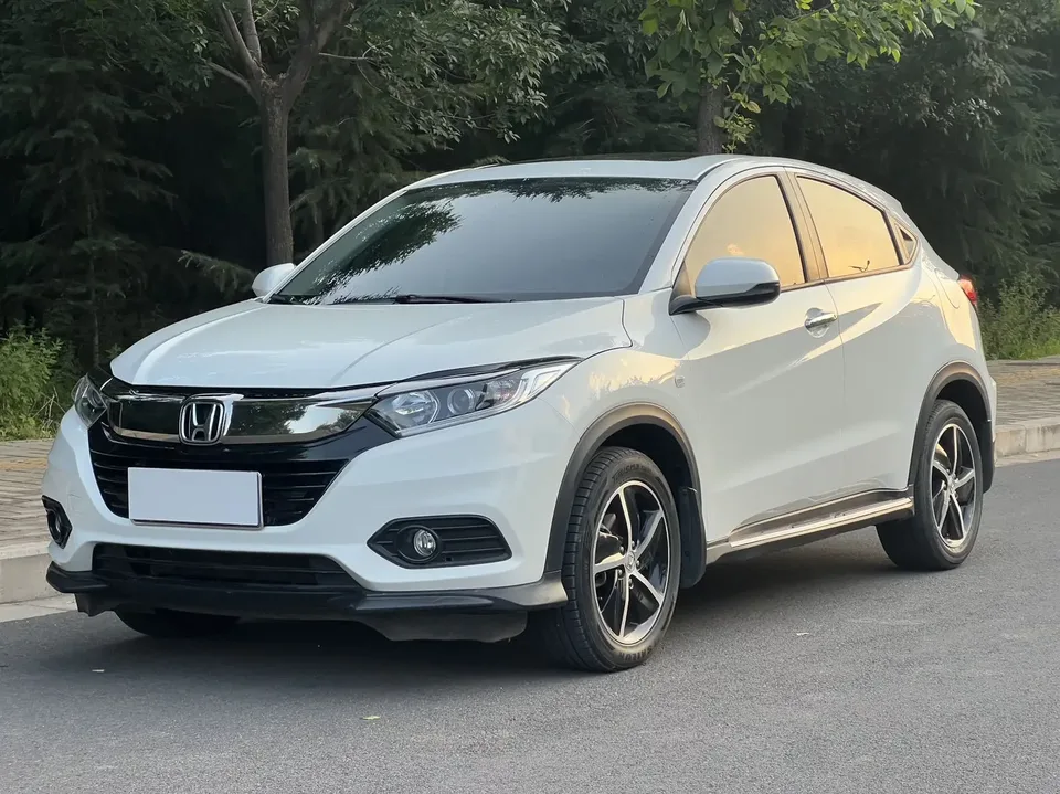 Honda VEZEL Binzhi 2020 1.5L CVT Pioneer Edition 2022 — photo 1, buy with delivery to Moscow