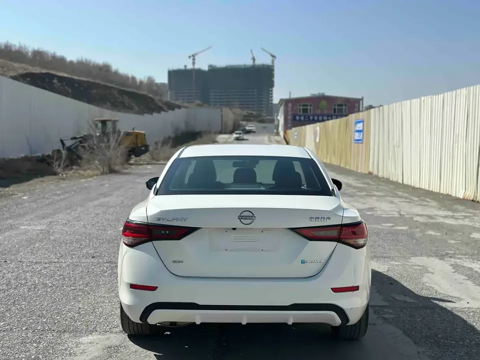 Nissan Sylphy Sylphy 2022 Electric drive version e-POWER Super Intelligent Link PLUS 2022 — thumbnail 2