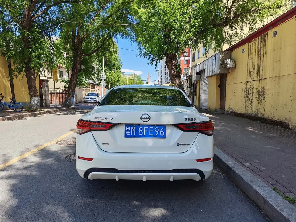 Nissan Sylphy Sylphy 2022 Electric drive version e-POWER Super Intelligent Link PLUS 2022 — thumbnail 2