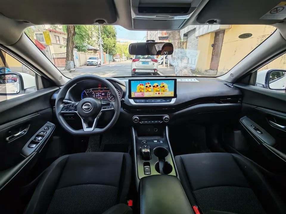 Nissan Sylphy Sylphy 2022 Electric drive version e-POWER Super Intelligent Link PLUS 2022 — thumbnail 4