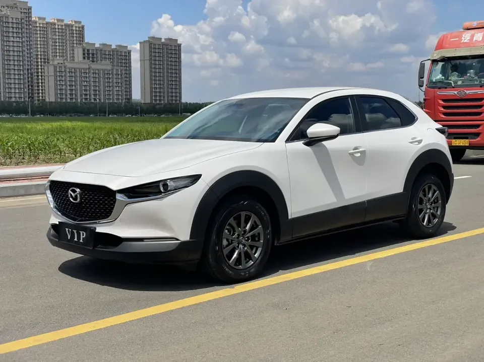 Mazda CX-30 Mazda CX-30 2022 2.0L Manual Shangyue 2022 — photo 1, buy with delivery to Moscow
