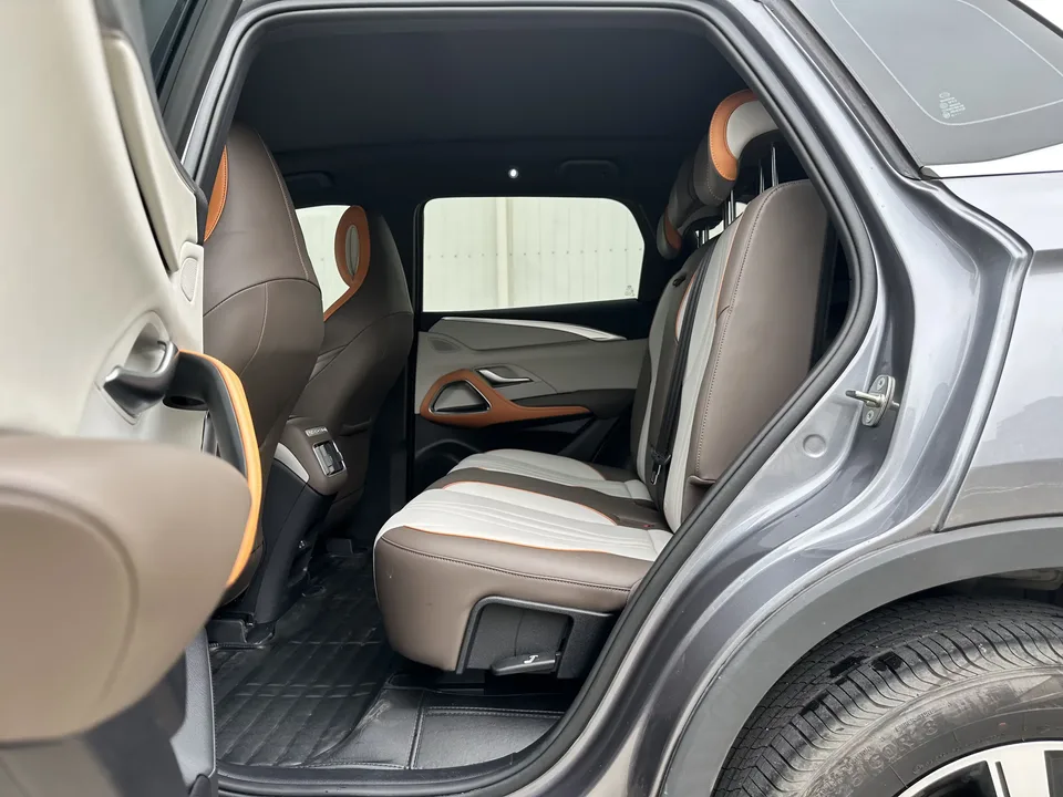 BYD Song Pro DM Song Pro DM 2022 DM-i 110km Flagship 2022 — thumbnail 3