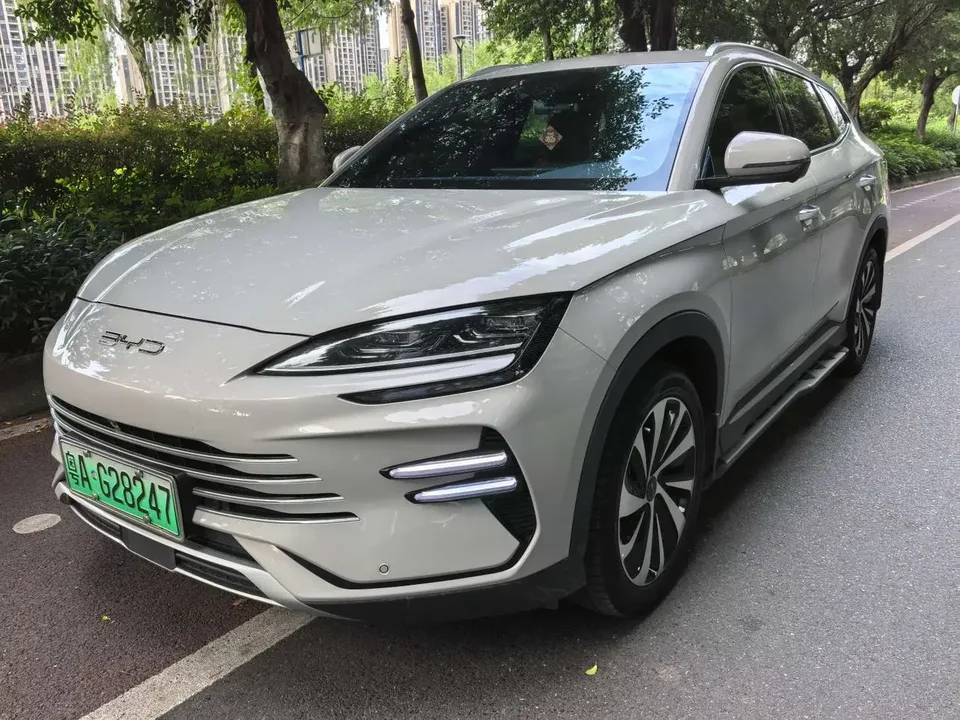 BYD Song PLUS DM Song PLUS DM 2023 DM-i Champion Edition 110KM Flagship 2023 — photo 1, buy with delivery to Moscow