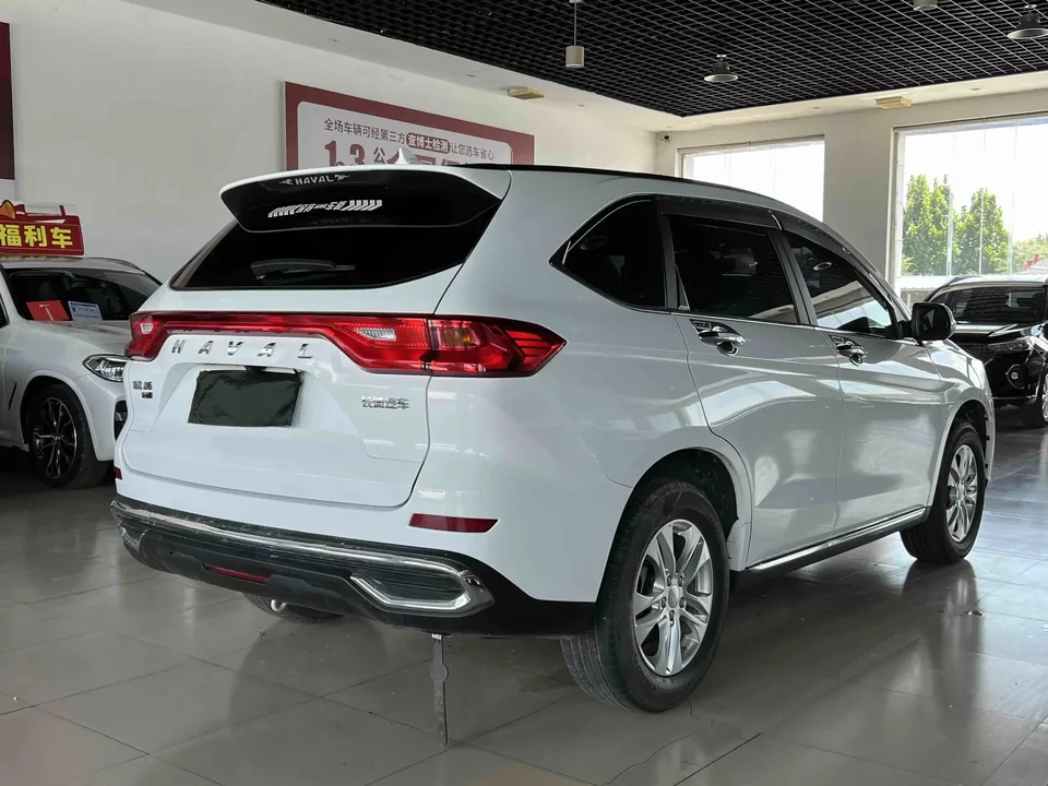 Haval M6 Haval M6 2021 PLUS 1.5T Manual Elite Smart Link 2023 — миниатюра 2