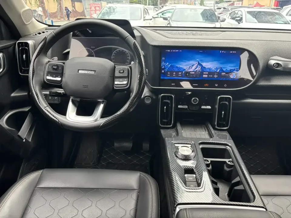 Haval Dargo Harvard dog 2024 1.5T 2WD Border Collie Edition 2024 — thumbnail 3