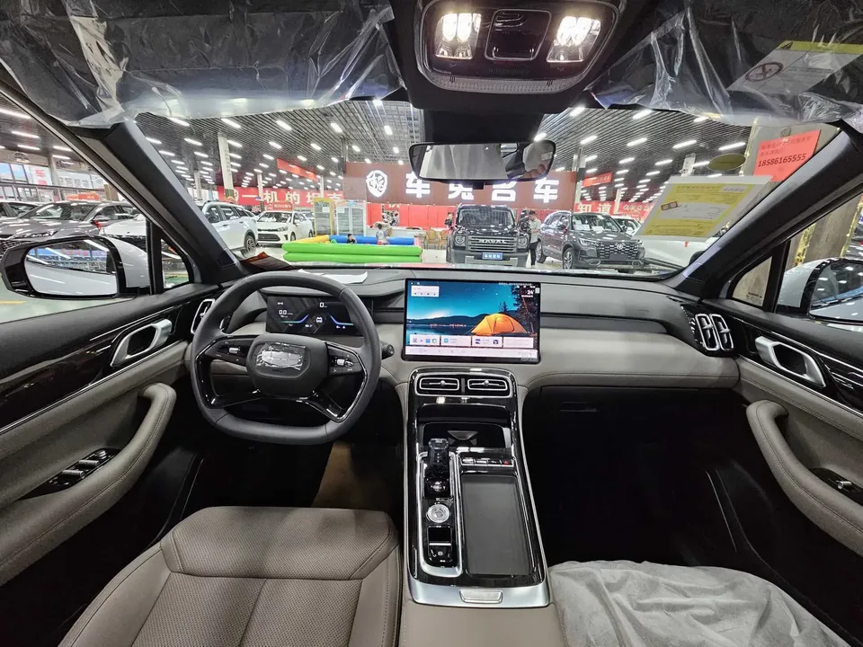 Geely Atlas L Boyue L 2025 The fourth generation 1.5TD DCT starts its journey 2026 — thumbnail 3
