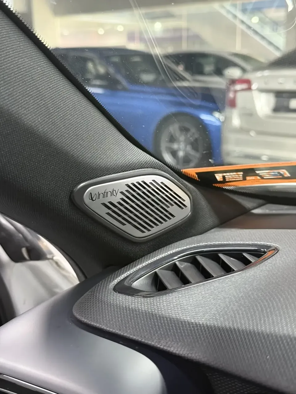 Lynk & Co 03 Lynk & Co 03 2022 1.5TD DCT Jin Pro 2022 — thumbnail 3