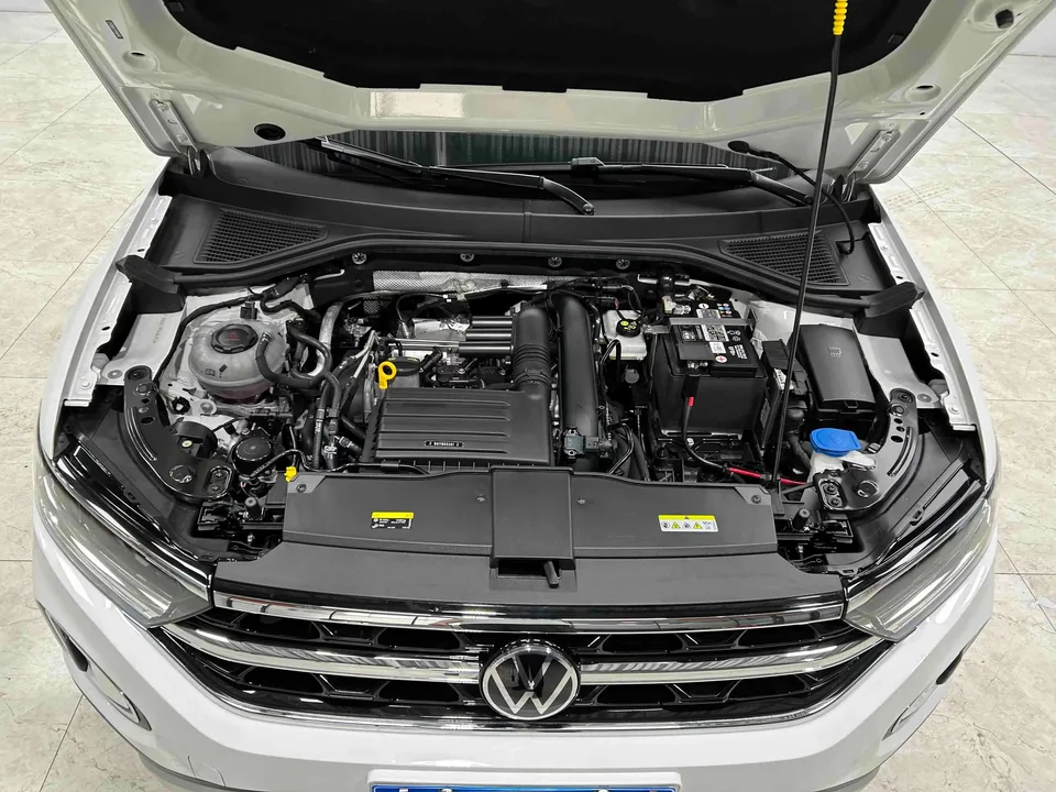 Volkswagen T-Roc TANG 2023 280TSI DSG Time Edition 2024 — миниатюра 2