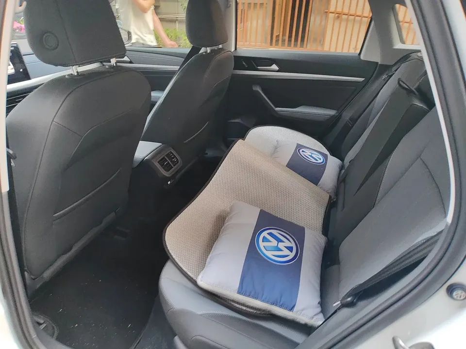 Volkswagen Lavida Lavida 2024 1.5L Automatic 5 Million Edition 2024 — thumbnail 3