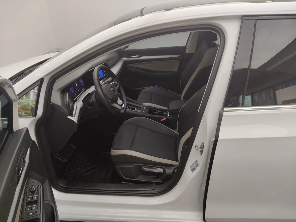Volkswagen Golf golf 2023 280TSI DSG Pro 2023 — thumbnail 5