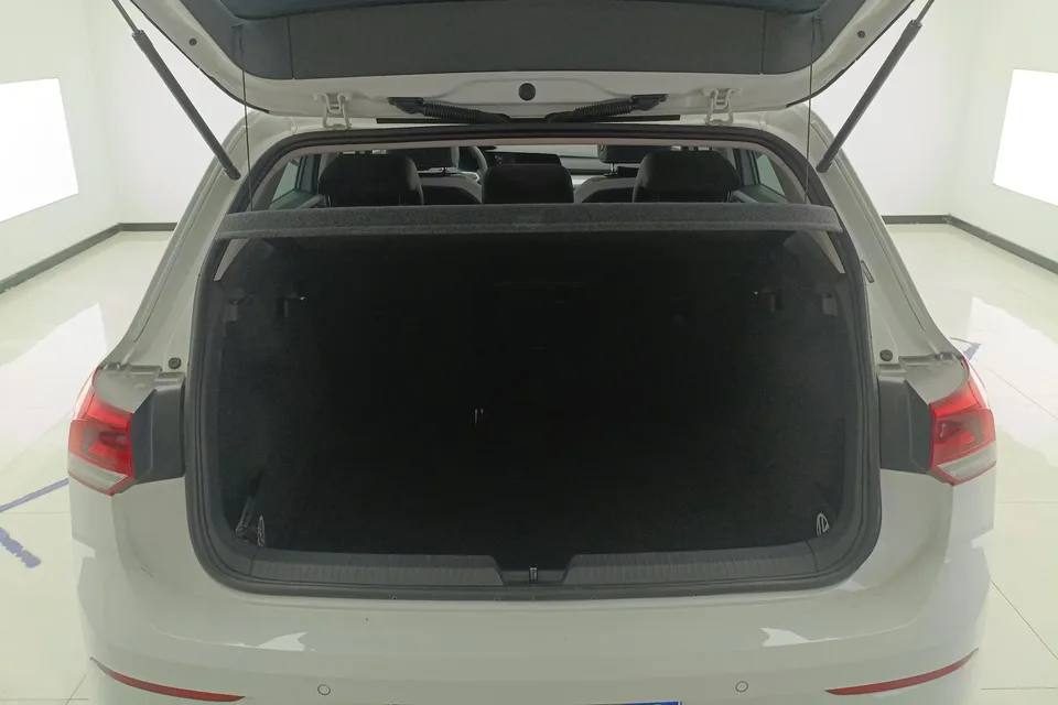 Volkswagen Golf golf 2023 280TSI DSG Pro facelift 2024 — thumbnail 5