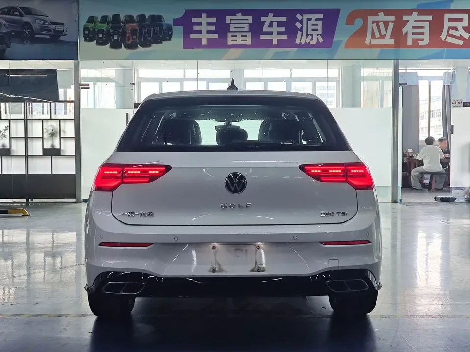 Volkswagen Golf golf 2023 280TSI DSG R-Line Lite 2023 — thumbnail 2
