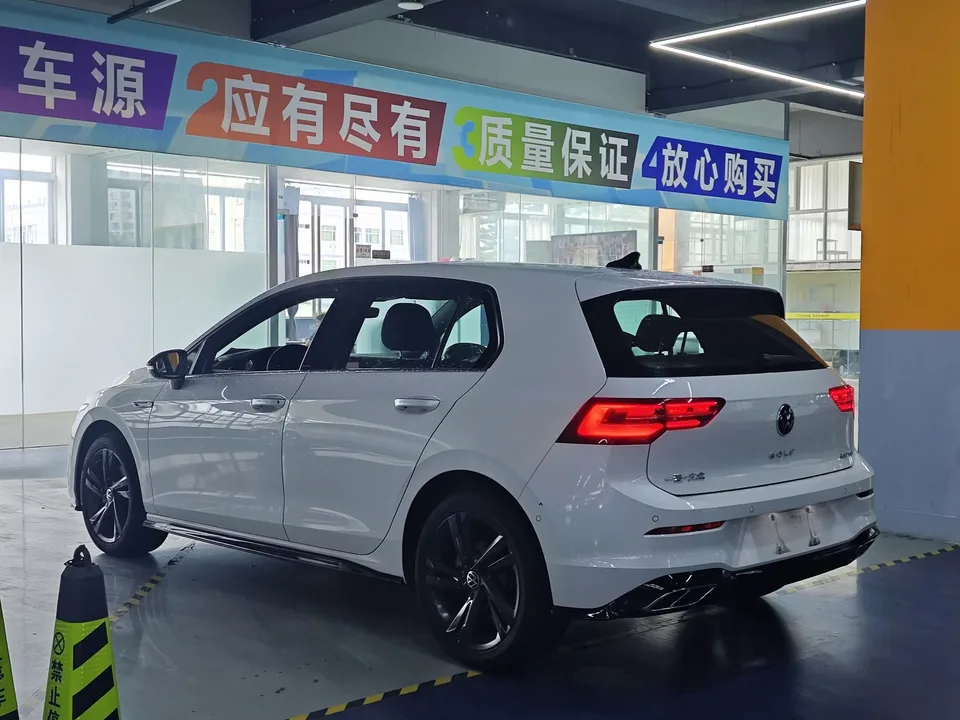 Volkswagen Golf golf 2023 280TSI DSG R-Line Lite 2023 — thumbnail 4