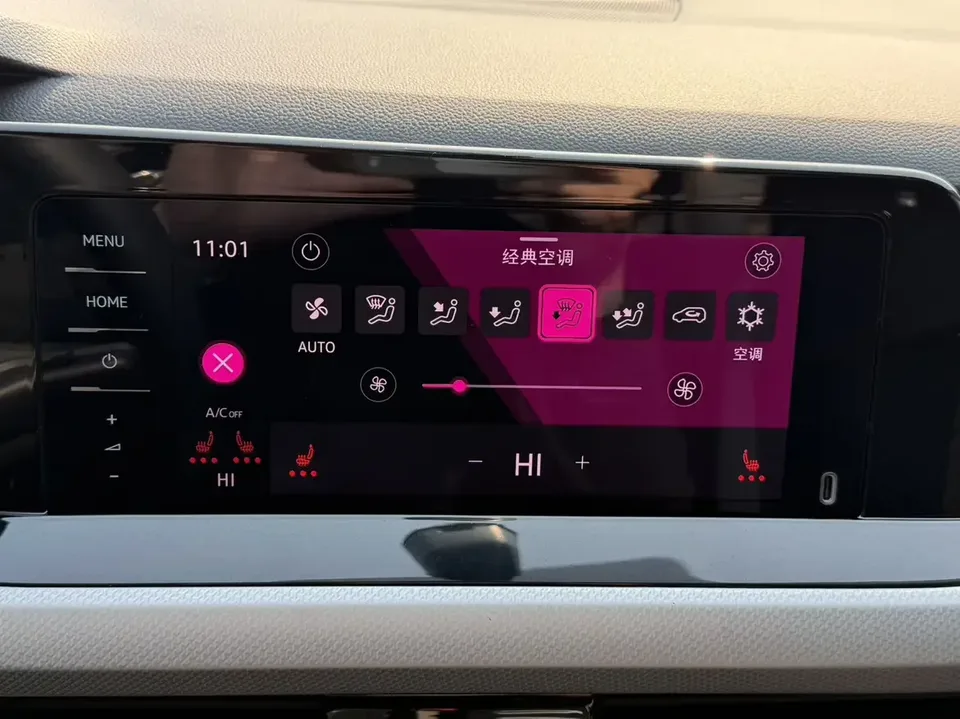 Volkswagen Golf golf 2023 280TSI DSG Pro facelift 2023 — thumbnail 4