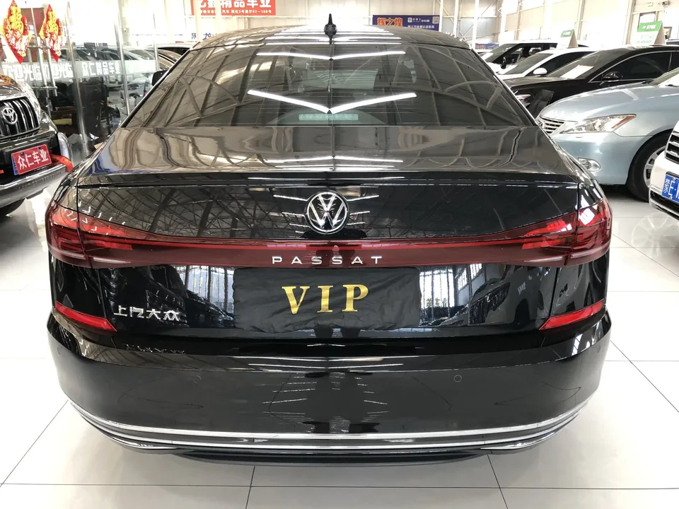 Volkswagen Passat Passat 2023 Modified 280TSI Elite Edition 2023 — thumbnail 2