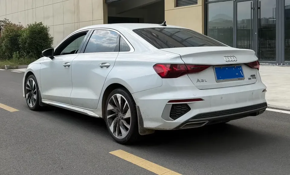 Audi A3 Audi A3 2022 A3L Limousine 35 TFSI Stylish Sports 2022 — thumbnail 4