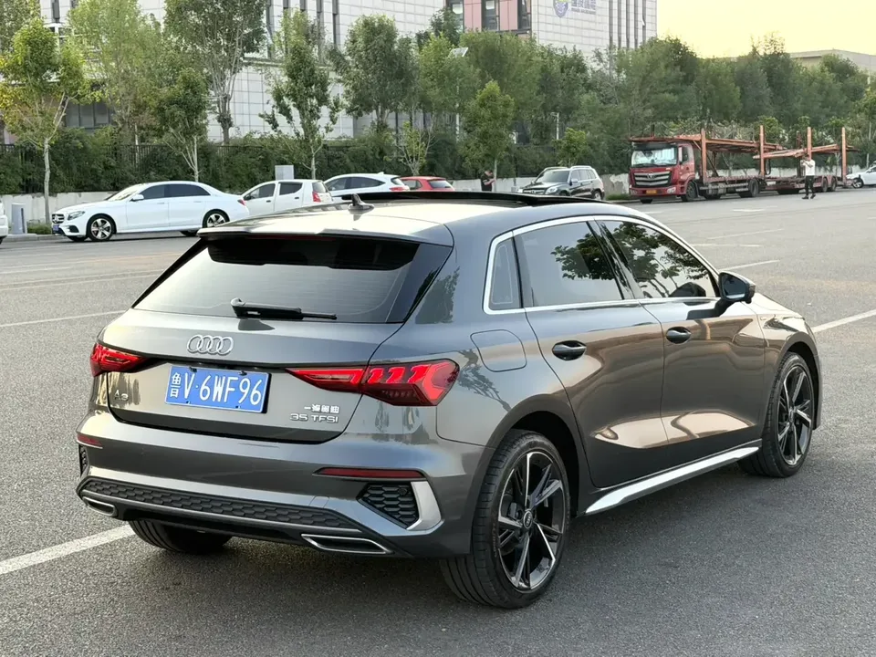 Audi A3 Audi A3 2023 Sportback 35 TFSI Stylish and sporty 2023 — thumbnail 2