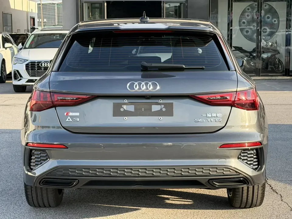 Audi A3 Audi A3 2022 Sportback 35 TFSI Stylish and sporty 2022 — thumbnail 2