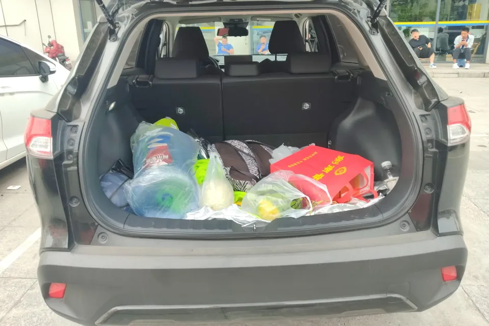 Toyota CorollaCross Corolla Sharp 2023 2.0L CVT Pioneer Edition 2024 — thumbnail 5