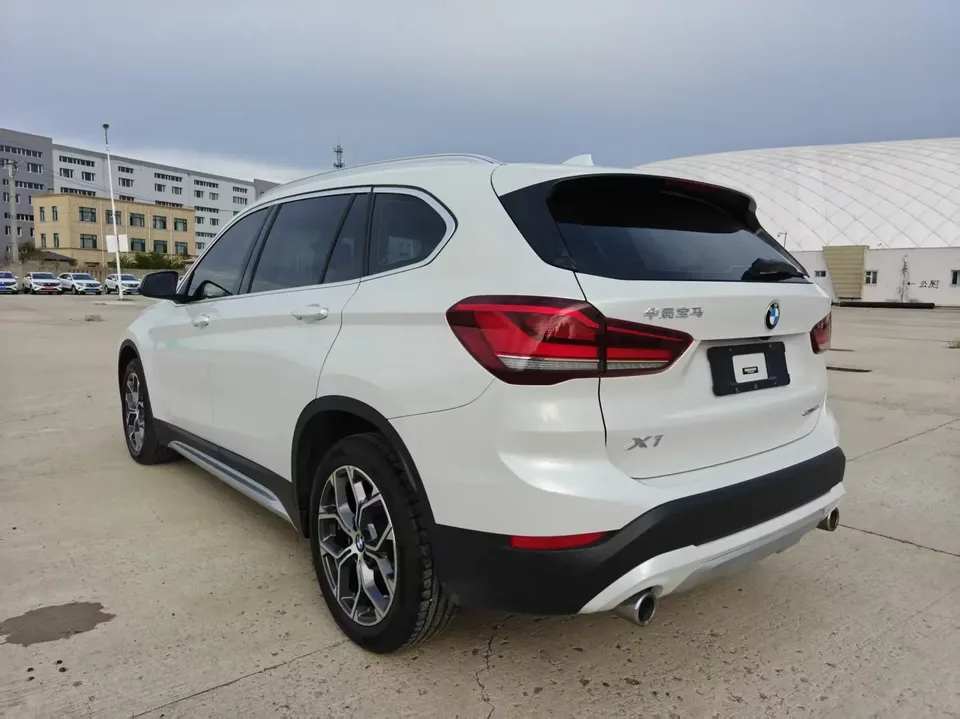 BMW X1 BMW X1 2022 sDrive20Li Fashion 2022 — thumbnail 2