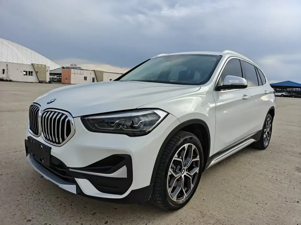 BMW X1 BMW X1 2022 sDrive20Li Fashion 2022 — photo 1, buy with delivery to Moscow