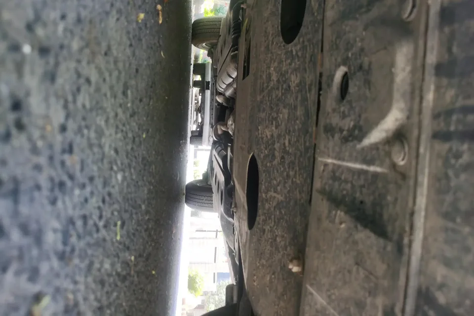 Nissan X-Trail Qijun 2022 2.0L 2WD Smart Link Premium Edition 2023 — thumbnail 3