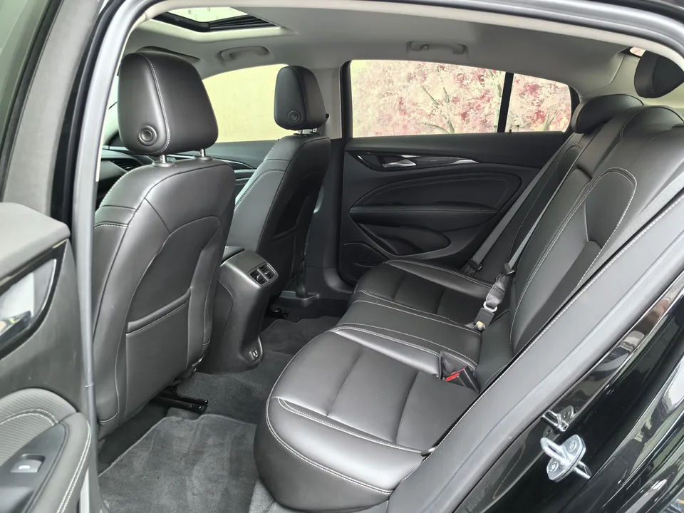 Buick Majesty Majesty 2023 552T Smart 2024 — thumbnail 4