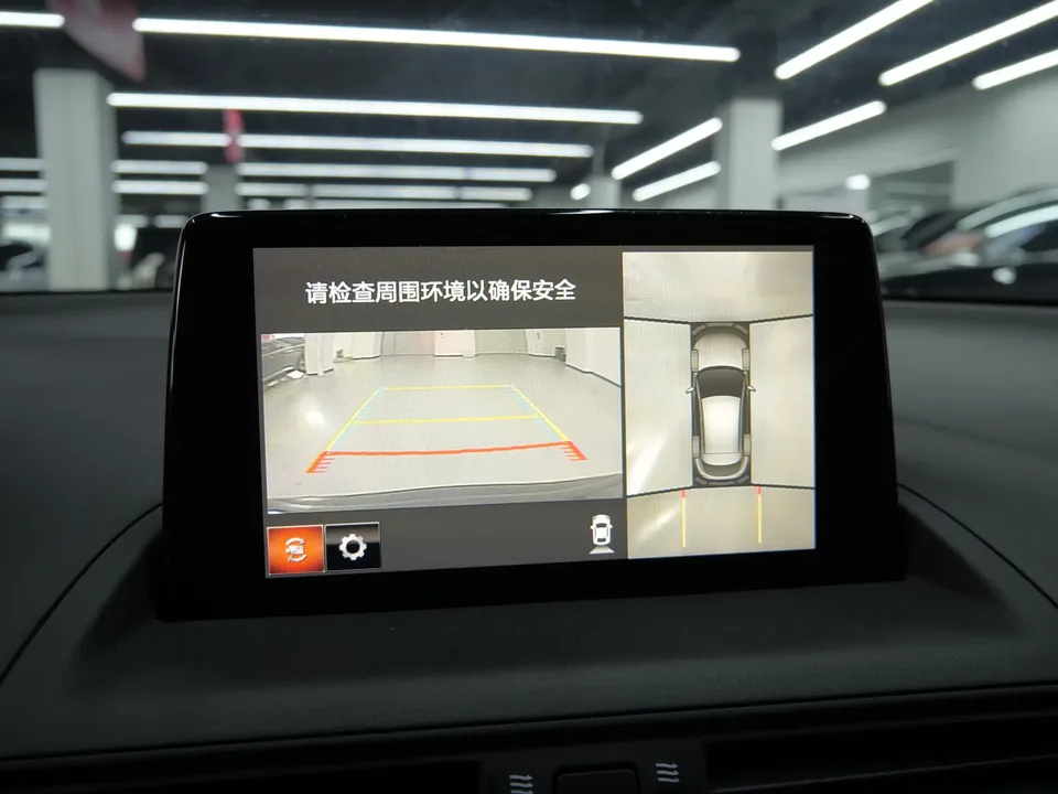 Mazda CX-4 Mazda CX-4 2021 2.0L 2WD Blue Sky Explorer Edition 2022 — thumbnail 3