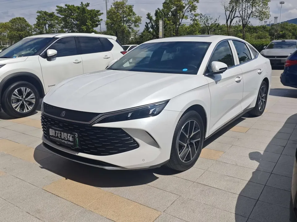 BYD Qin L DM Qin L DM 2024 DM-i 120KM Beyond 2025 — photo 1, buy with delivery to Moscow