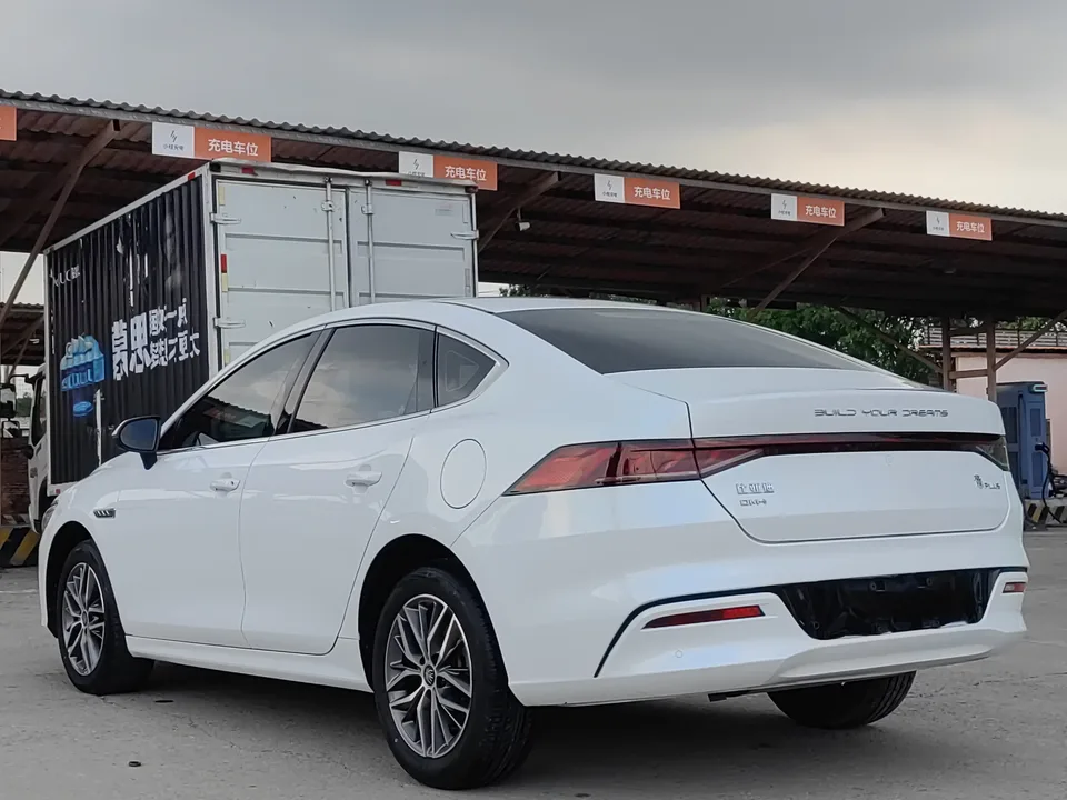BYD Qin PLUS DM Qin PLUS DM 2023 DM-i Champion Edition 120KM Leading Type 2024 — thumbnail 2
