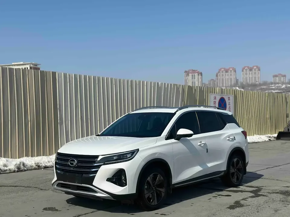 GAC Trumpchi GS4 Trumpchi GS4 2022 270T Automatic Intelligent Technology Edition 2023 — photo 1, buy with delivery to Moscow
