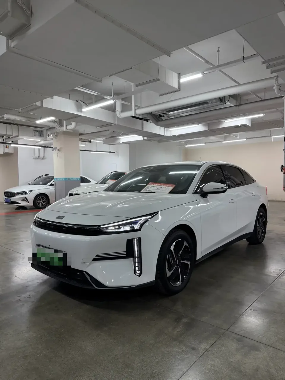 Geely Galaxy L6 Galaxy L6 2023 1.5T DHT 125km Starship 2024 — thumbnail 5
