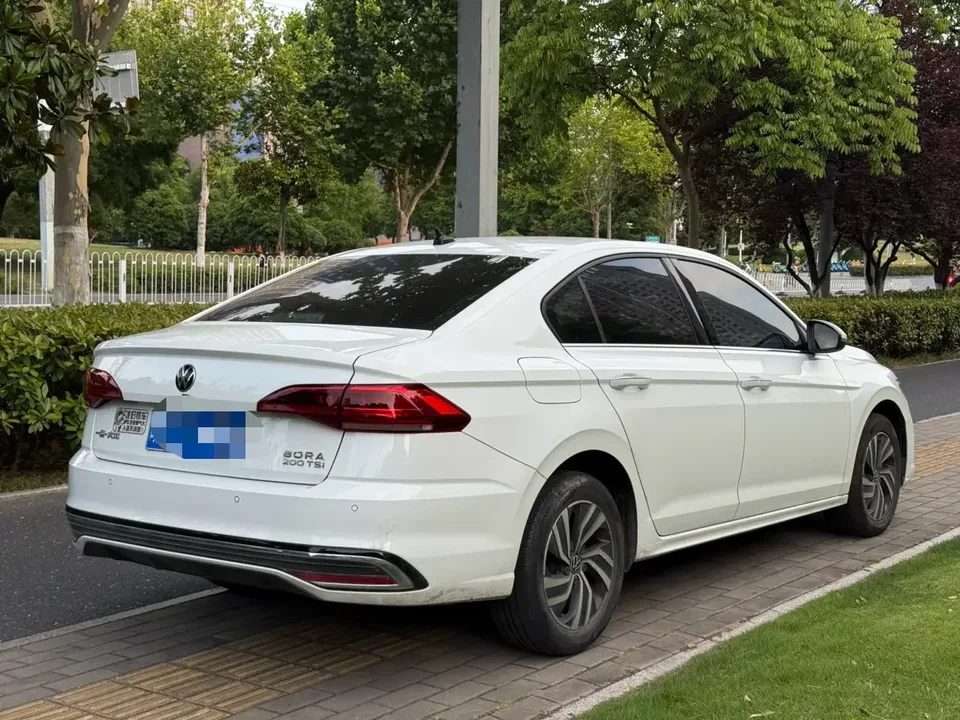 Volkswagen Bora Bora 2023 200TSI DSG Intelligent Driving Edition 2022 — thumbnail 2