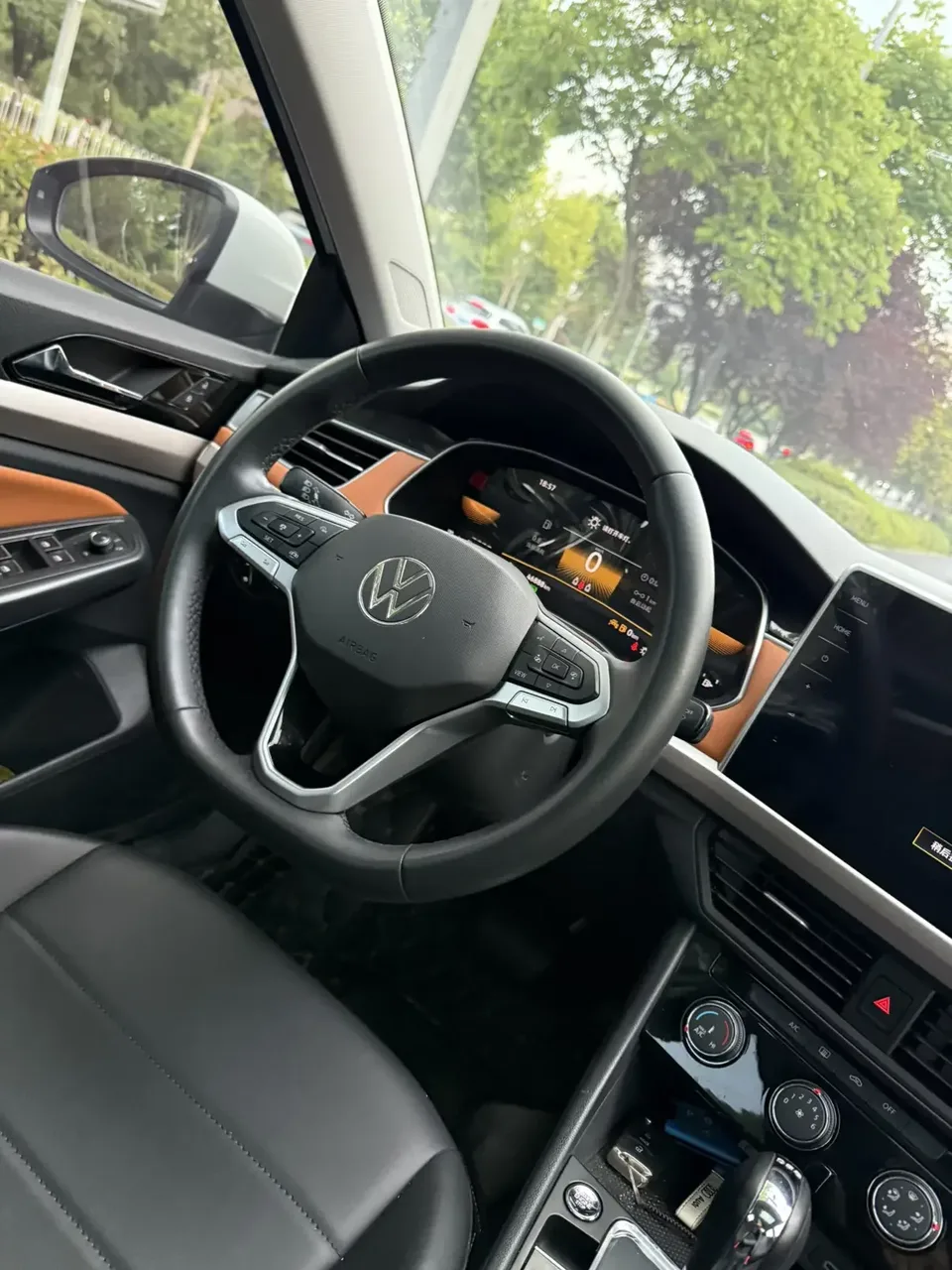 Volkswagen Bora Bora 2023 200TSI DSG Intelligent Driving Edition 2022 — thumbnail 3